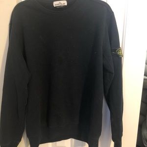 NAVY BLUE stone island crew neck size large. 7/10 condition.